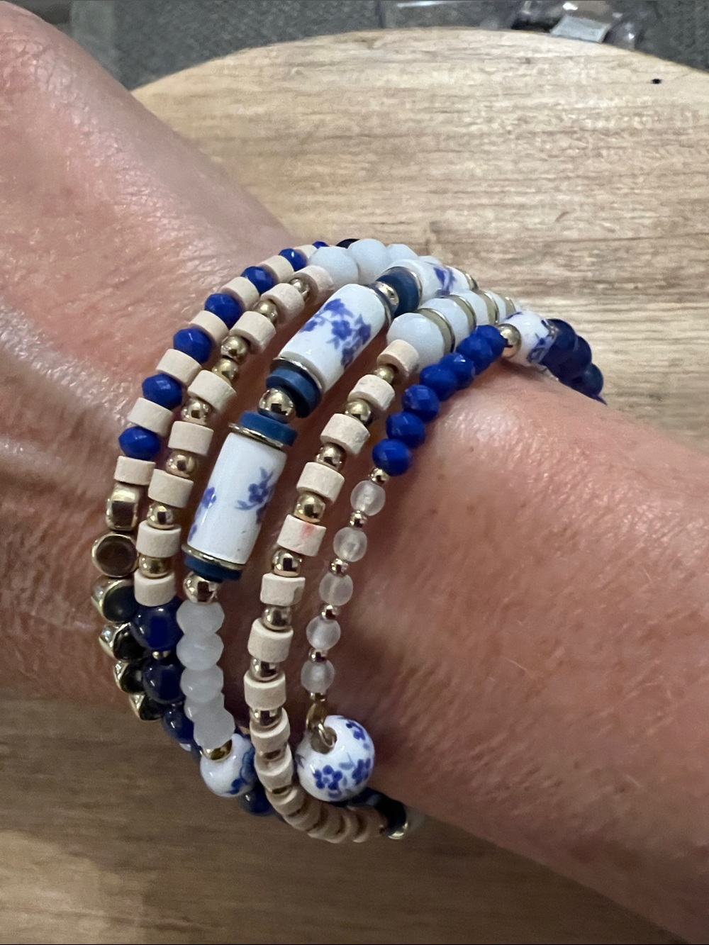 3/$18 Blue and White Multi-Strand Beaded Bracelet -NWOT Lot 2128